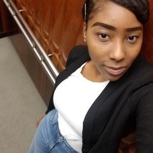 Meet your Posher, Opal